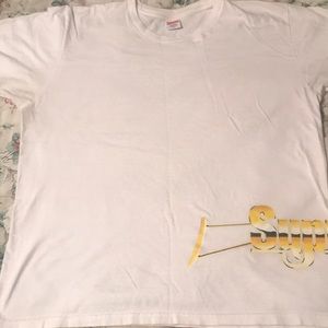 Supreme gun tee